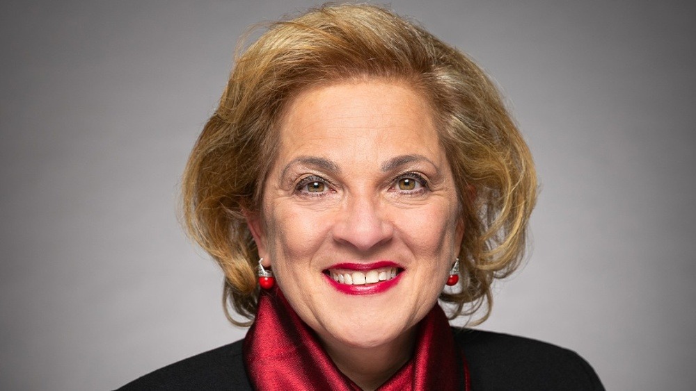 لنا دیاب، وزیر جدید مهاجرت کانادا | نگاهی به برنامه‌ها و سیاست‌ها