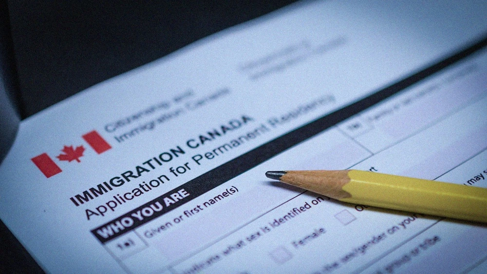 بررسی جدیدترین تغییرات در برنامه مهاجرتی کانادا؛ تحلیل بودجه 2025 و تاثیر آن بر متقاضیان مهاجرت