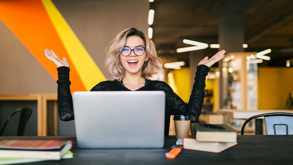 ویزای فریلنسری ۲۰۲۵ | بهترین کشورها برای مهاجرت فریلنسرهای ایرانی